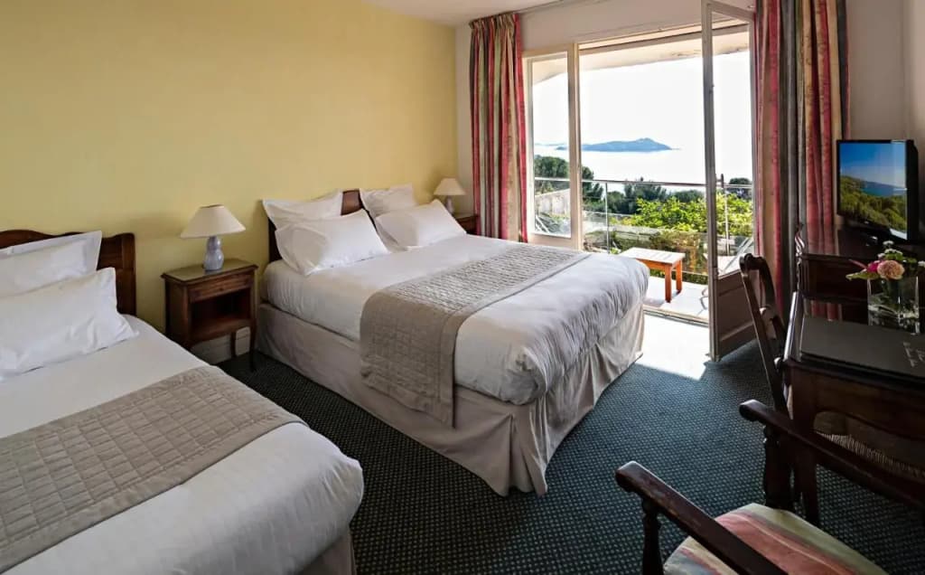 Hotel Le Provençal - Photo 3
