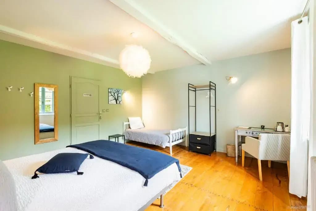 Bed in Bellongue - Photo 5