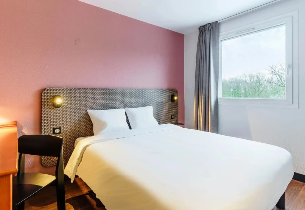 B&B HOTEL Amneville-les-Thermes - Photo 2