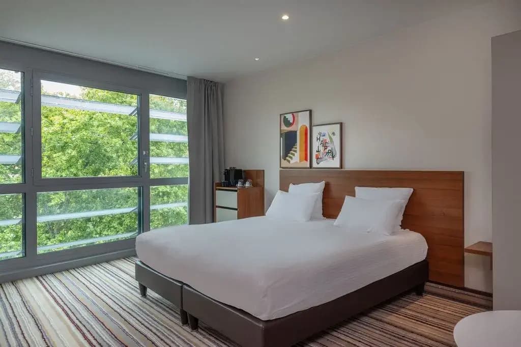 Spark by Hilton Lyon Ouest Hotel - Photo 4