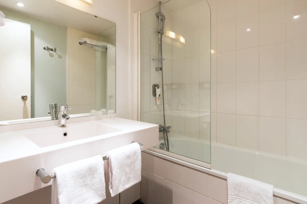ibis Styles Angouleme Nord - Miniature 7