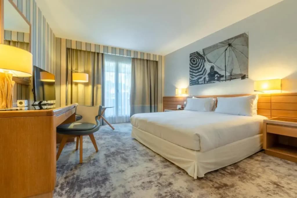Holiday Inn Nice-Port St Laurent by IHG - Photo 5