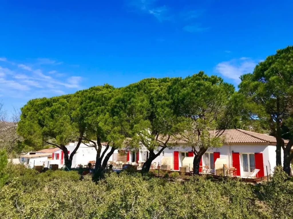 Hôtel Les Volets Rouges - Cassis - Photo 1