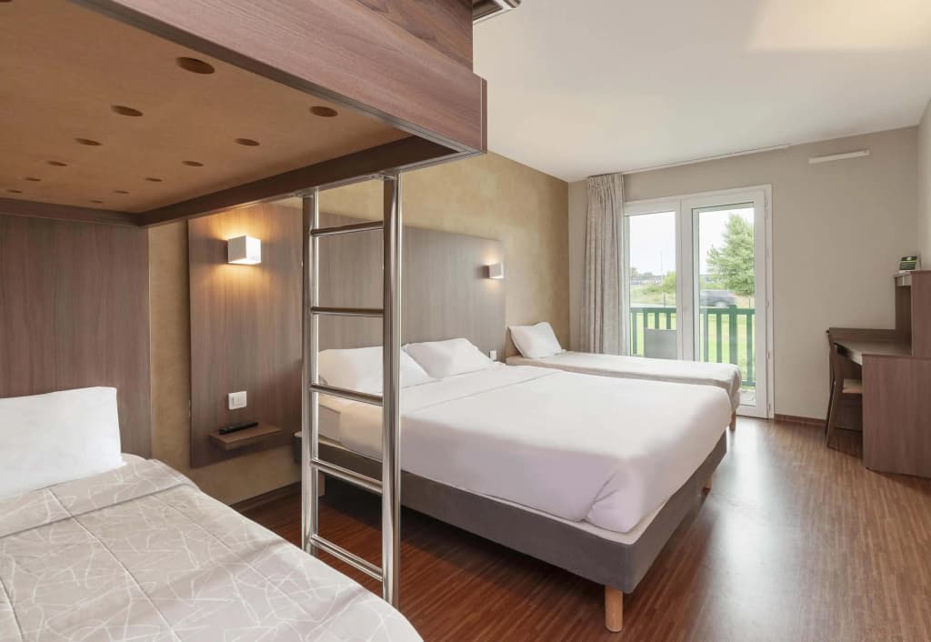 B&B HOTEL Saint-Jean de Luz - Photo 3