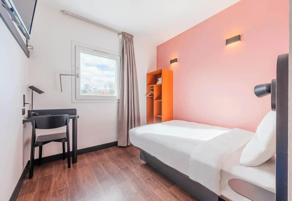 B&B HOTEL Strasbourg Nord Mundolsheim - Photo 4