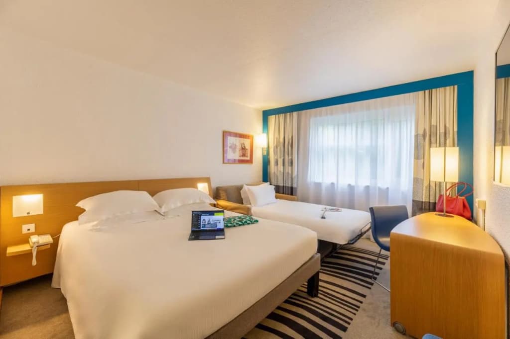 B&B HOTEL Lyon Nord - Photo 3