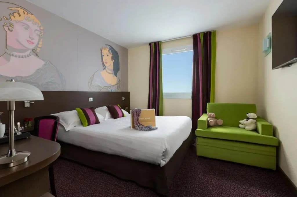 B&B HOTEL Colmar Liberté 4 étoiles - Photo 3