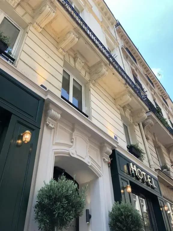 New Hotel le Voltaire - Photo 1