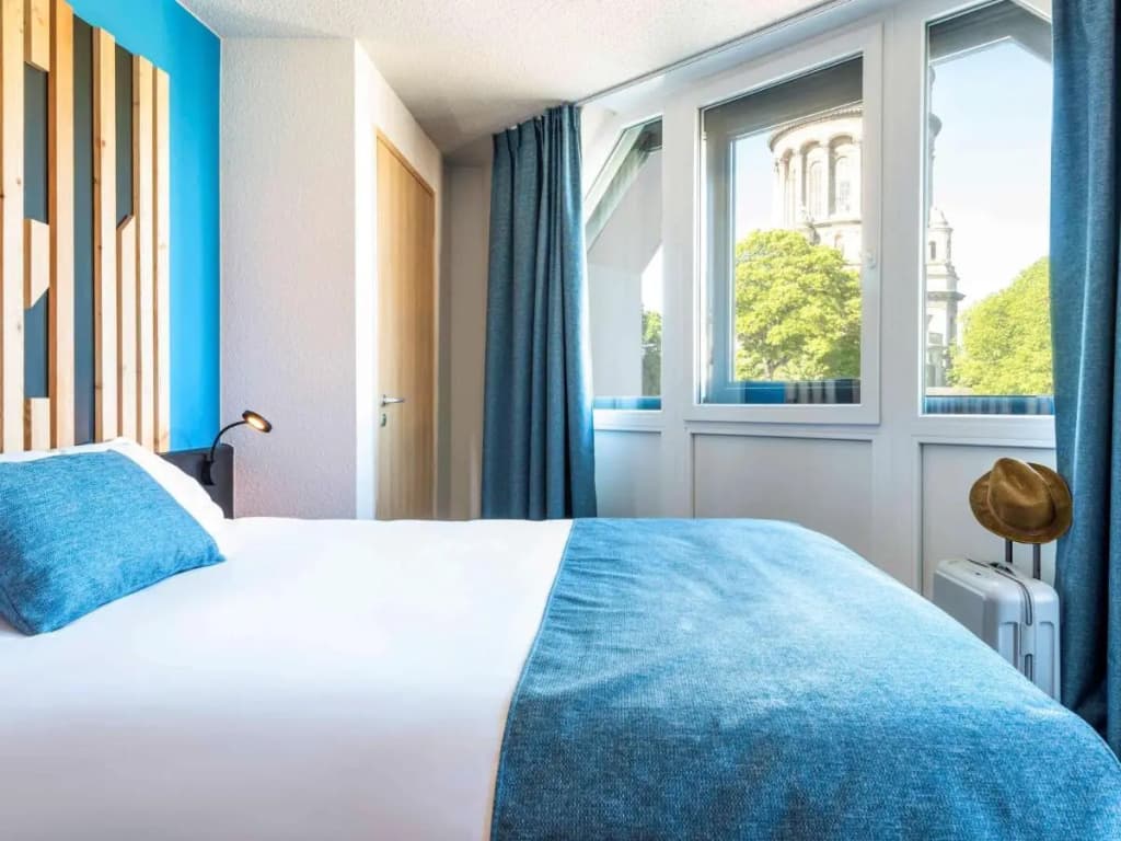 Ibis Styles Boulogne Centre Cathédrale - Miniature 7