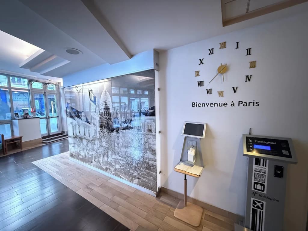 Holiday Inn Paris - Montmartre by IHG - Photo 3