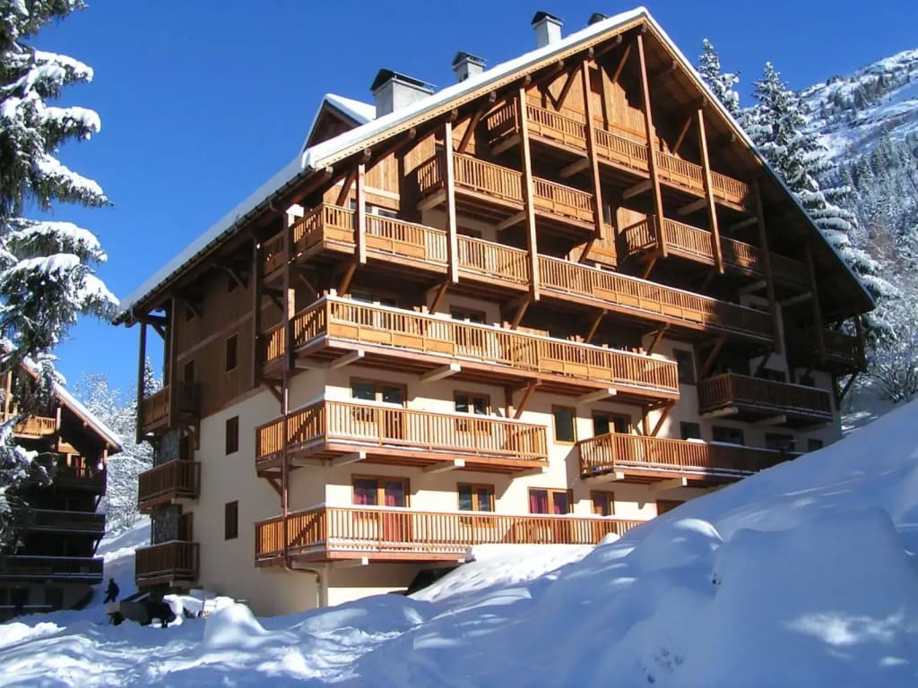 Chalet des Neiges Oz en Oisans Hotel - Photo 1