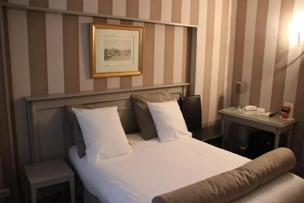Hôtel Saint Cyr Etoile - Miniature 7