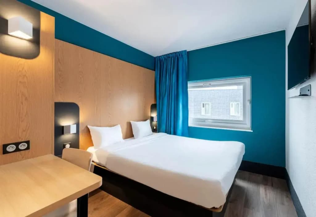 B&B HOTEL Lille Roubaix Campus Gare - Miniature 7