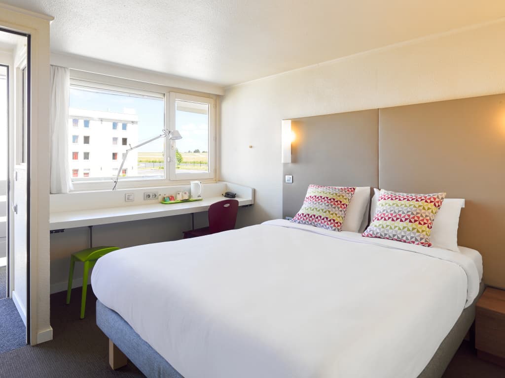 B&B HOTEL Saint-Witz Roissy - Photo 3