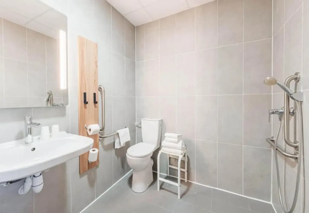 B&B HOTEL Mulhouse Sausheim - Miniature 8