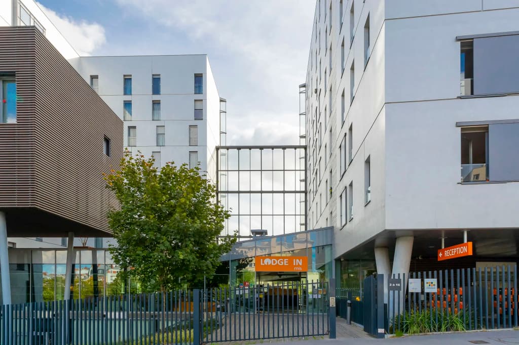 Lodge In Paris 13 Hotel - Photo 1