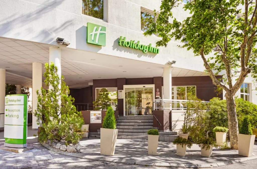 Holiday Inn Toulon City Centre by IHG - Photo 2