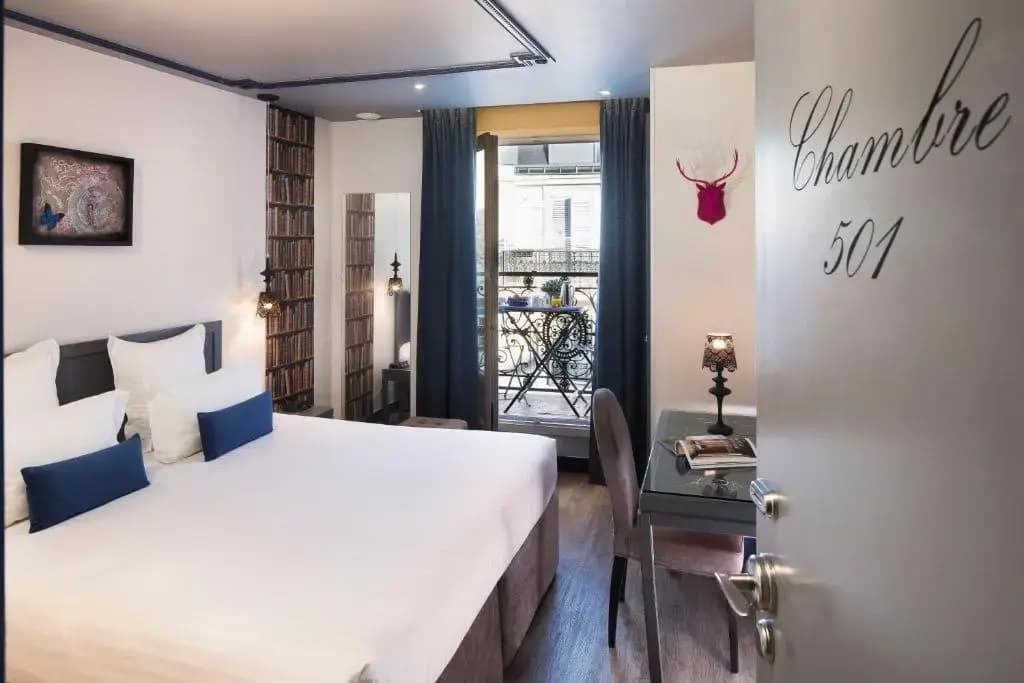 Hotel Mademoiselle - Photo 3