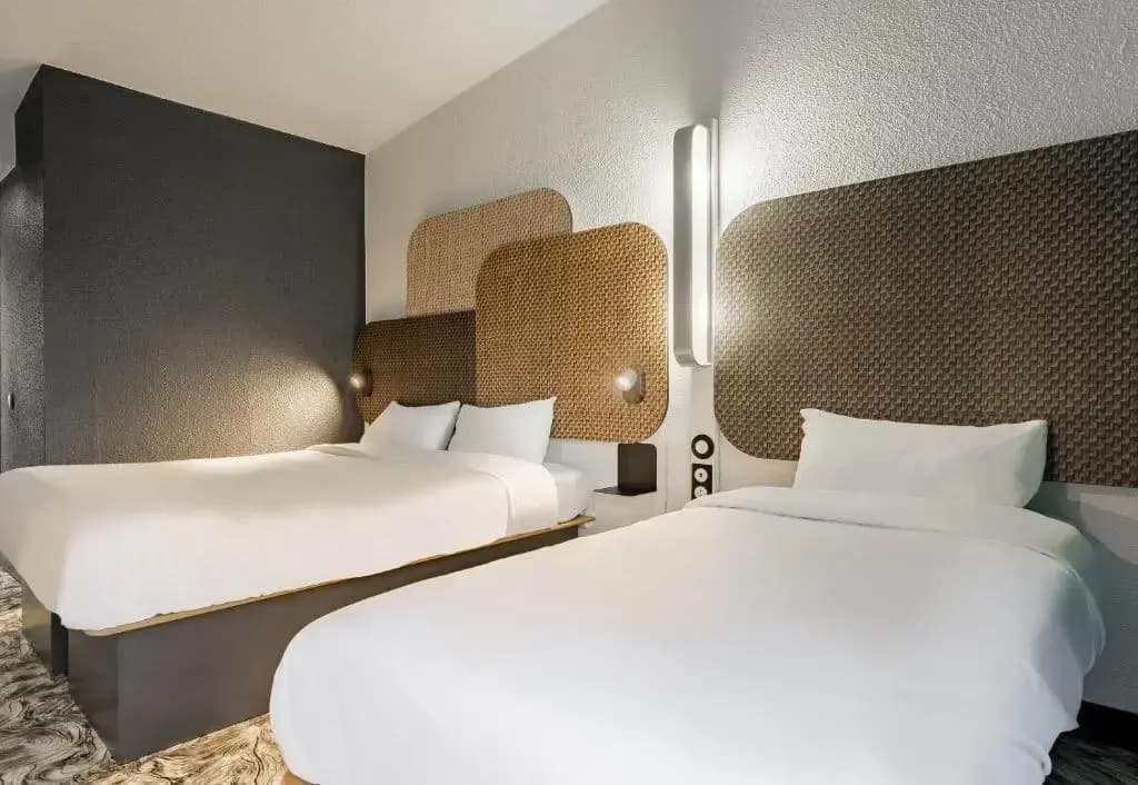 B&B HOTEL Valenciennes Sud - Photo 5