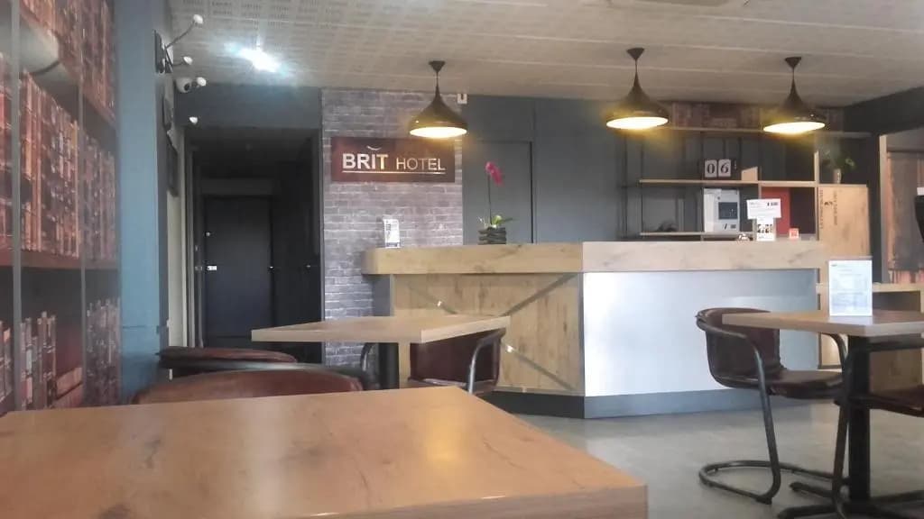 Brit Hotel La Rochelle Périgny - Photo 1