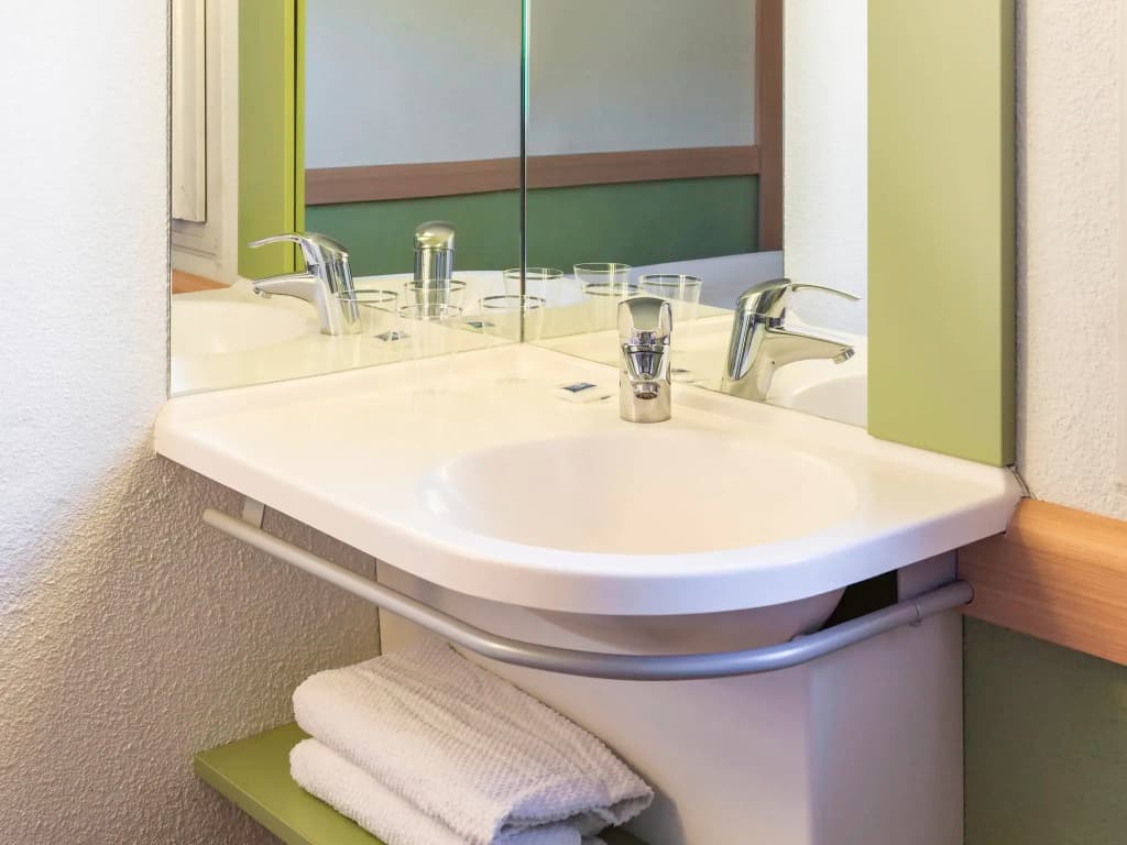 ibis budget Saint Gratien Enghien les Bains - Miniature 7