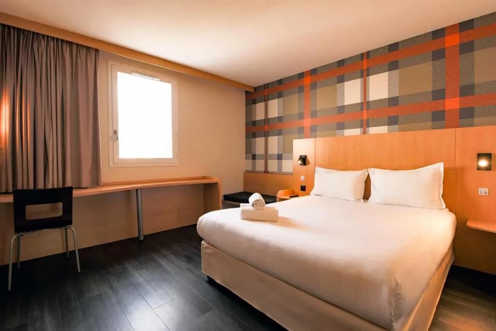 easyHotel Nice Old Town - Photo 3