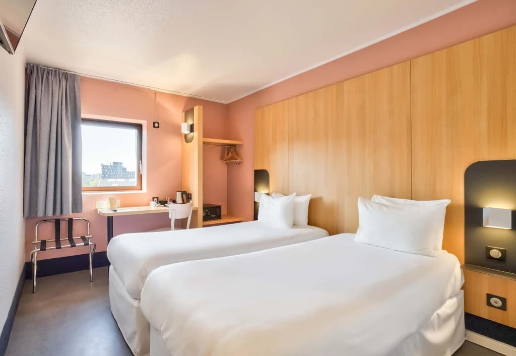 B&B HOTEL Paris 17 Batignolles - Photo 3