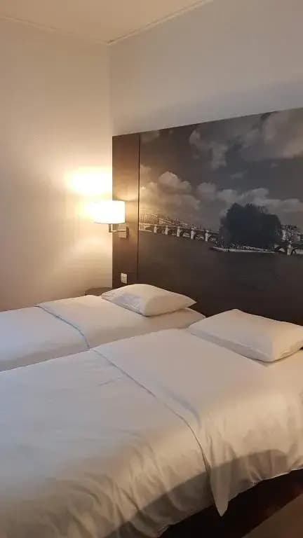 Victoria Hotel - Miniature 7