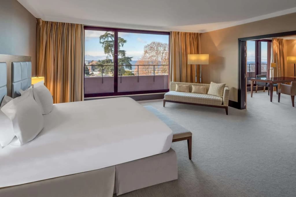 Hilton Evian-les-Bains - Photo 2
