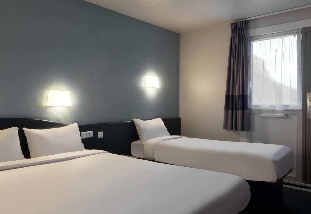 B&B Hotel Saclay - Photo 4