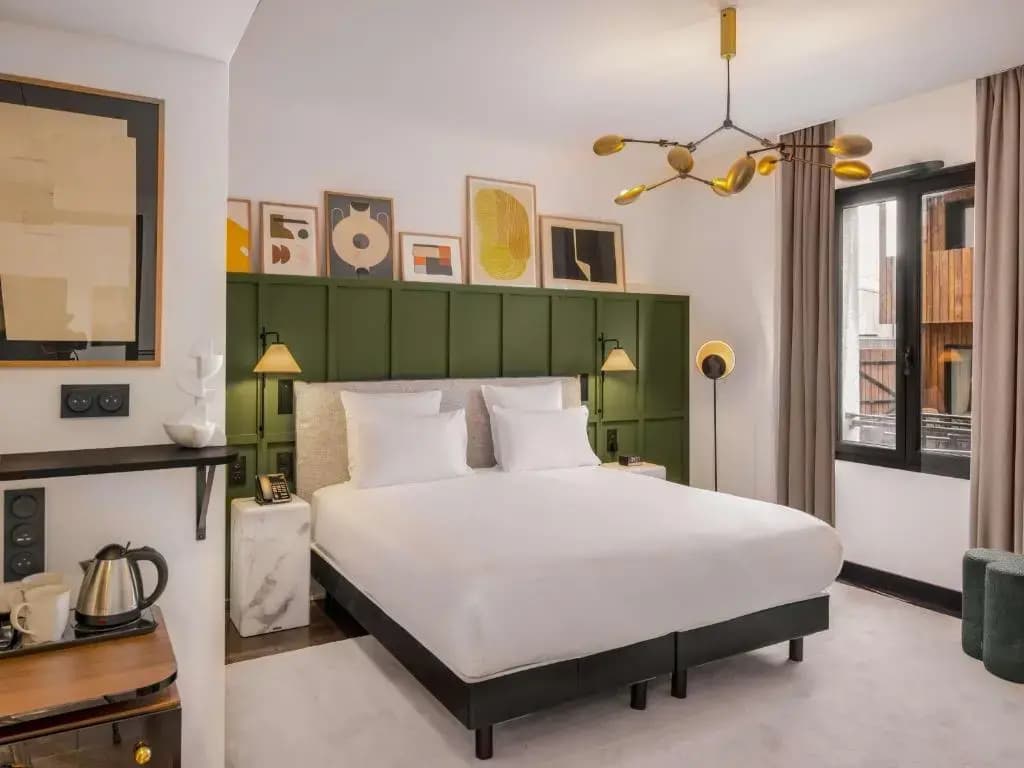Marty Hotel Bordeaux, Tapestry Collection by Hilton - Miniature 7