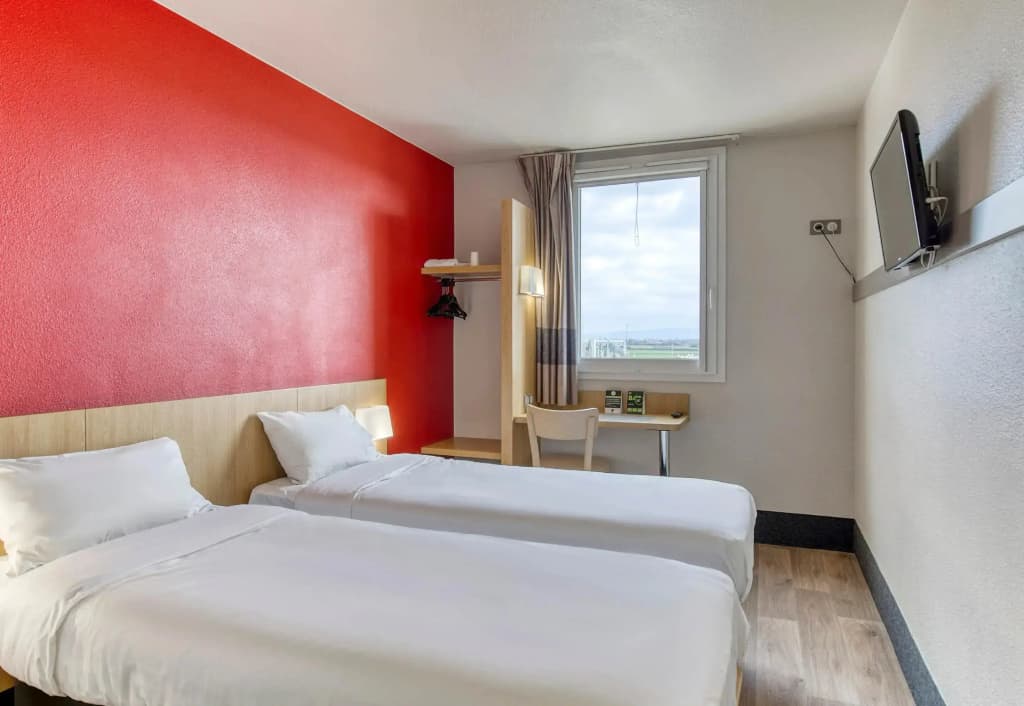 B&B Hotel Clermont Ferrand Gerzat - Miniature 7