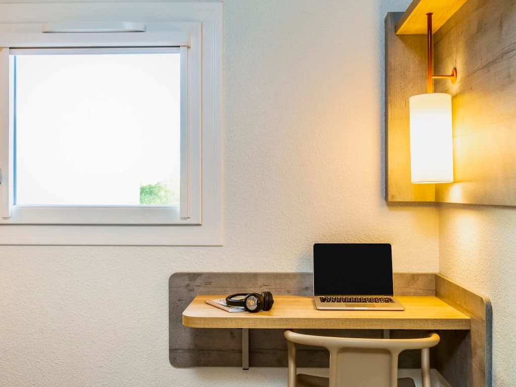 ibis budget Paris Porte d'Italie Est - Miniature 8