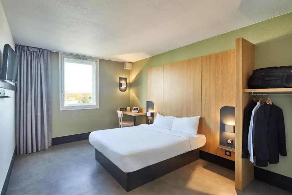 B&B HOTEL Orly Chevilly-Larue - Miniature 8