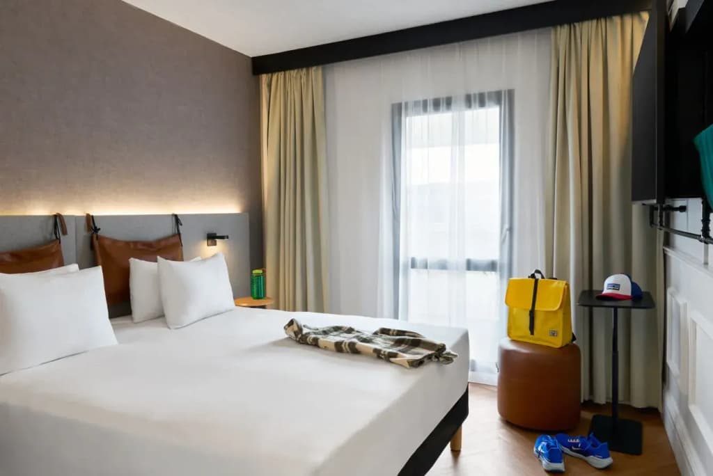 Moxy Paris La Villette Hotel - Photo 2