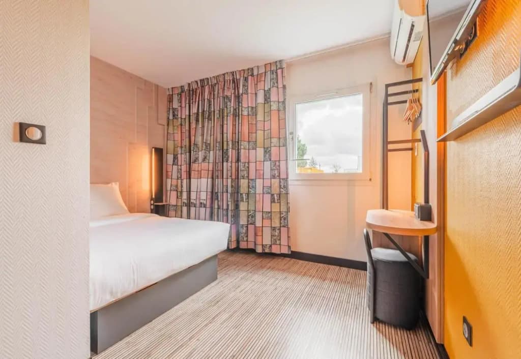 B&B HOTEL Mulhouse Sausheim - Photo 3