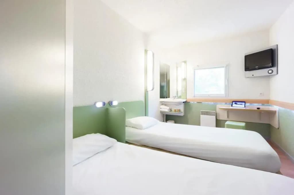 B&B HOTEL Châteauroux A20 L'Occitane - Miniature 7