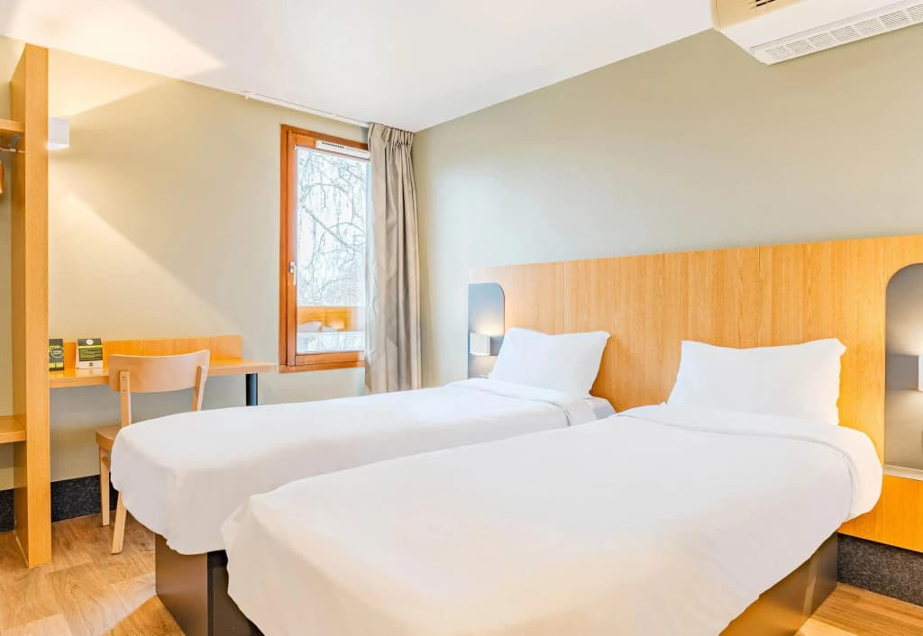 B&B Hotel Poitiers 3 Futuroscope - Photo 4