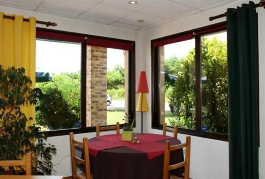 Hôtel de France - Miniature 6