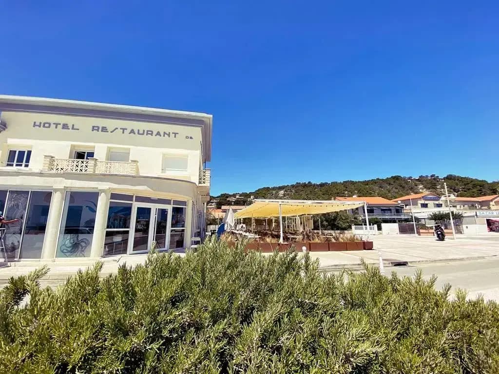 Hotel Restaurant la Cote Revee - Photo 1