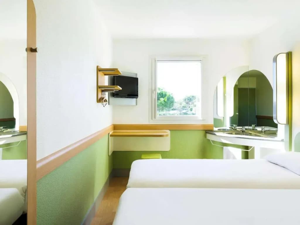 Ibis Budget Perpignan Nord Rivesaltes - Miniature 7