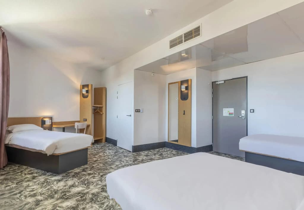 B&B HOTEL Marseille Les ports - Miniature 7