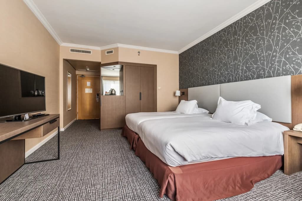 Hilton Paris Charles de Gaulle Airport - Photo 3