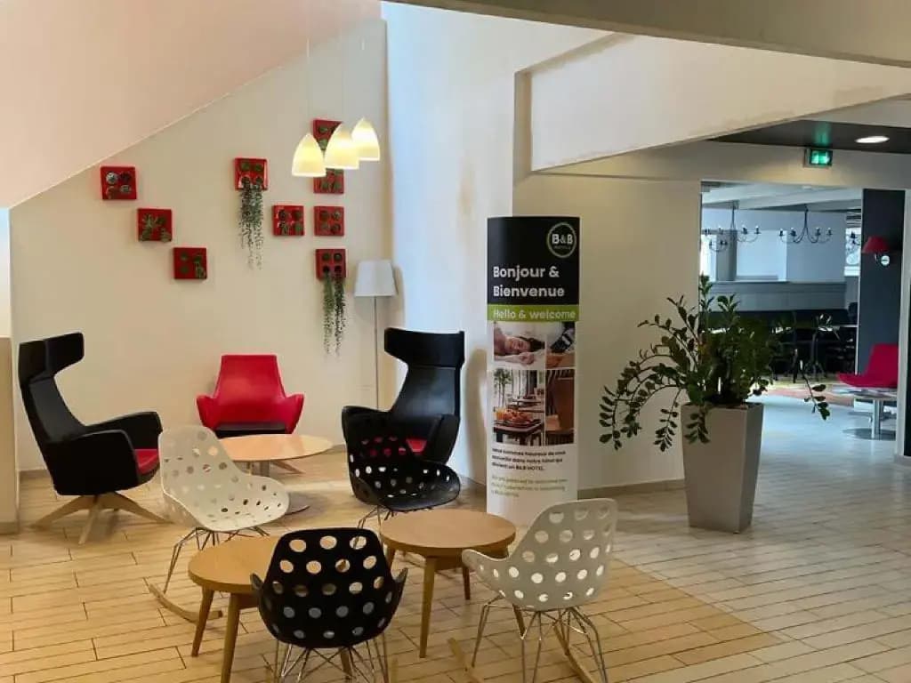B&B HOTEL Orly Rungis Aéroport 3 étoiles - Photo 3