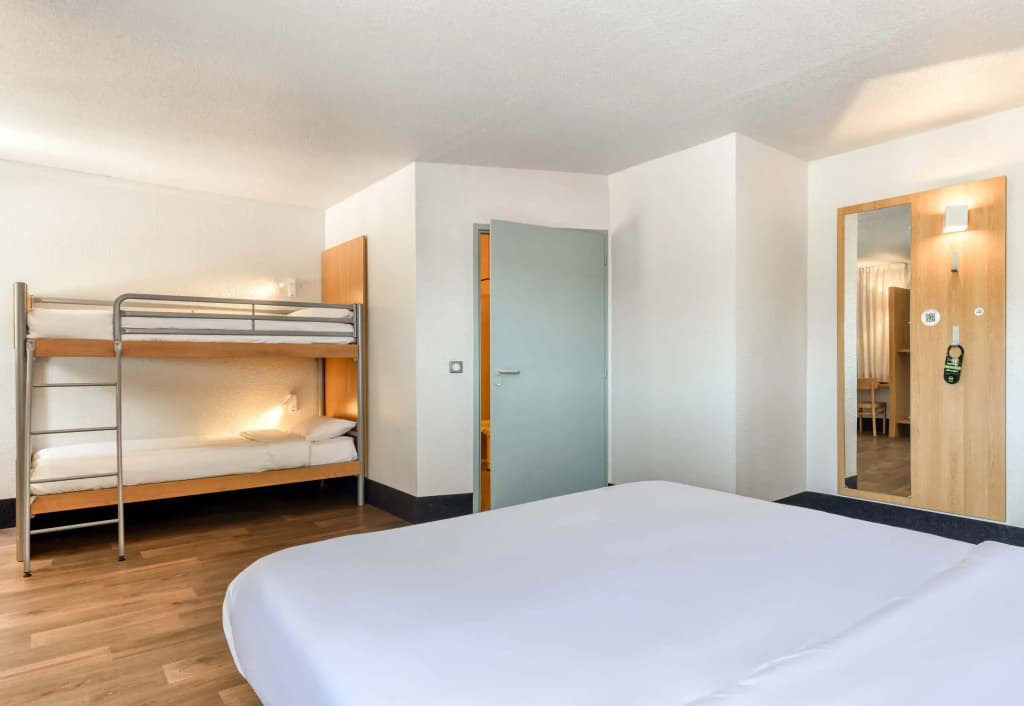 B&B HOTEL Narbonne (2) - Photo 4