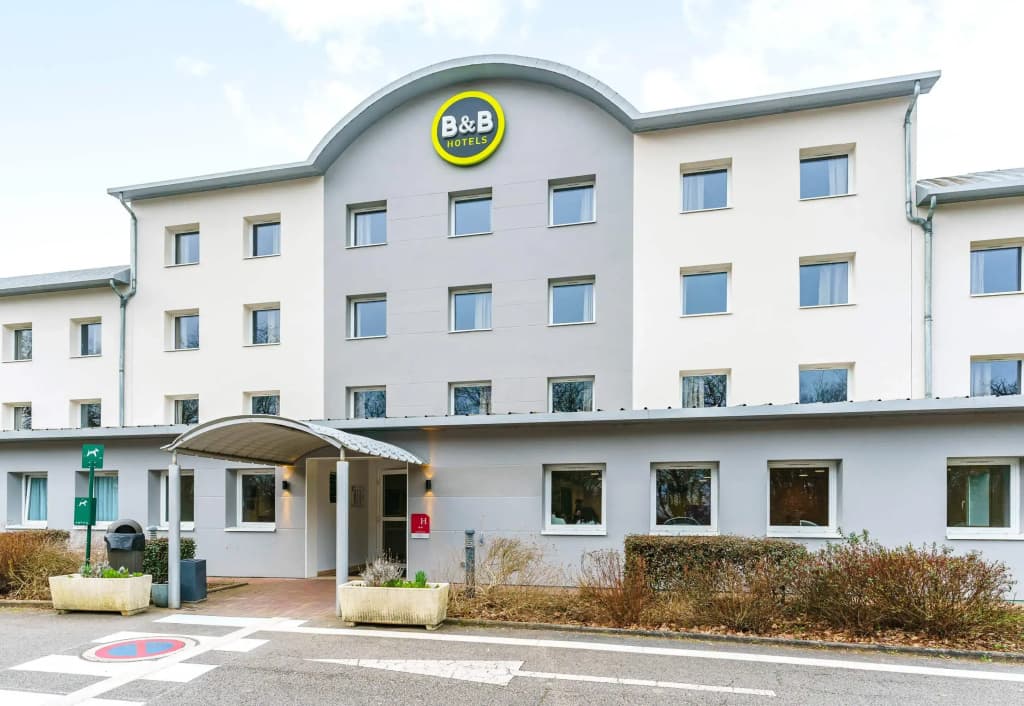 B&B HOTEL Amneville-les-Thermes - Photo 1