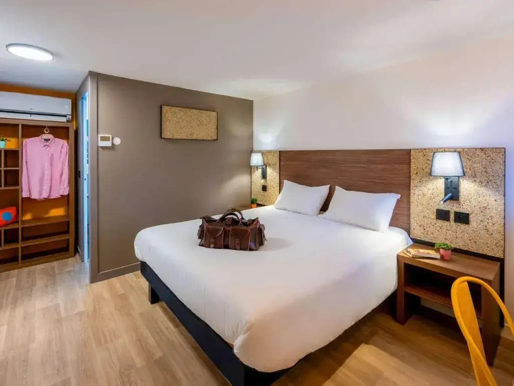 greet Hotel Chatellerault - Photo 2