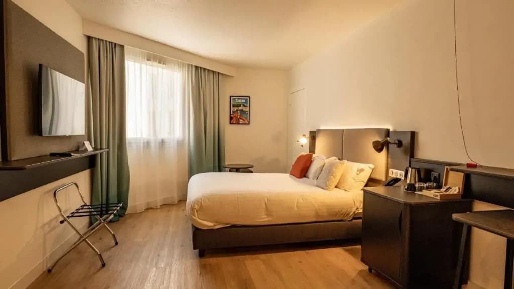 Holiday Inn Toulon City Centre by IHG - Miniature 6