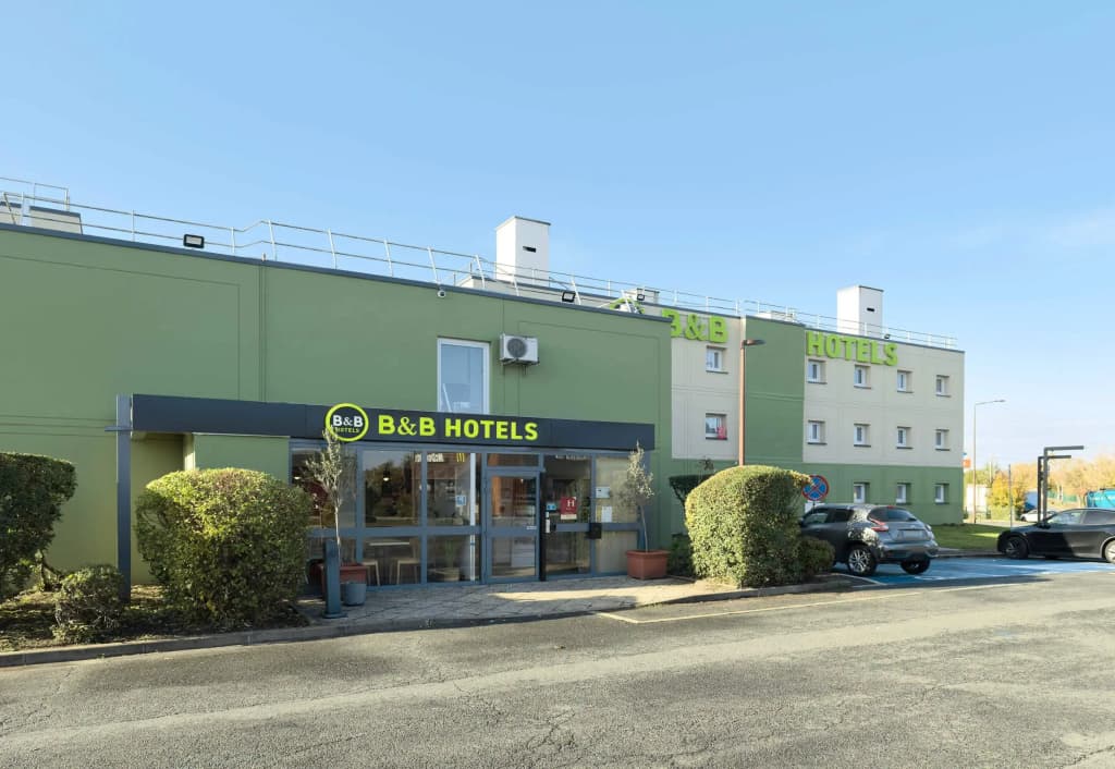 B&B Hotel Cergy Pierrelaye - Photo 1