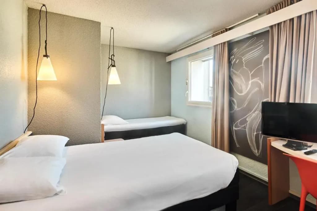 B&B HOTEL Versailles Le Chesnay - Photo 4